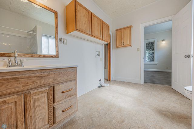 1524 1st Avenue S, Fargo, ND 58103