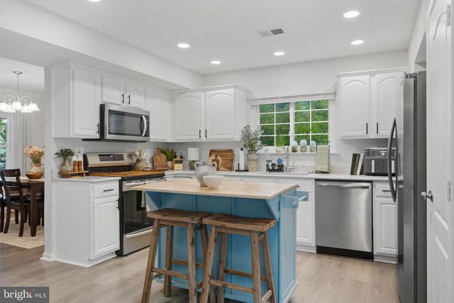 11431 WESTMONT CT, Waldorf, MD 20602