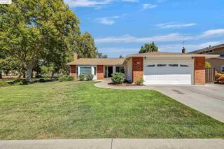 2802 Jones Gate Ct, Pleasanton, CA 94566