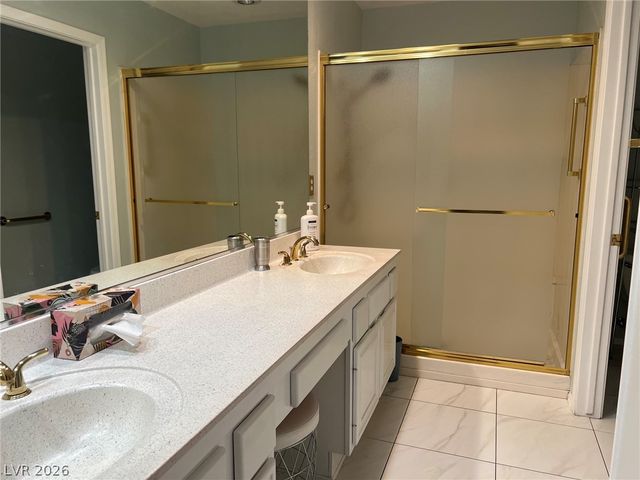 2833 Sungold Drive, Las Vegas, NV 89134