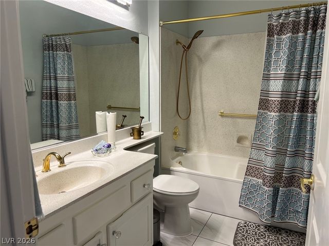 2833 Sungold Drive, Las Vegas, NV 89134
