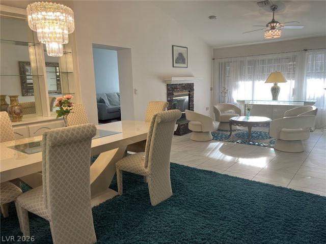 2833 Sungold Drive, Las Vegas, NV 89134