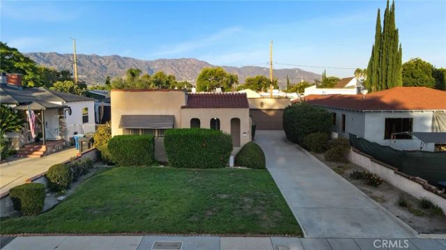 1038 N Buena Vista Street, Burbank, CA 91505
