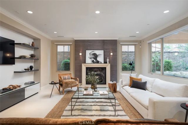 77 Chianti, Irvine, CA 92618