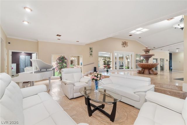 2525 Driftwood Drive, Las Vegas, NV 89107