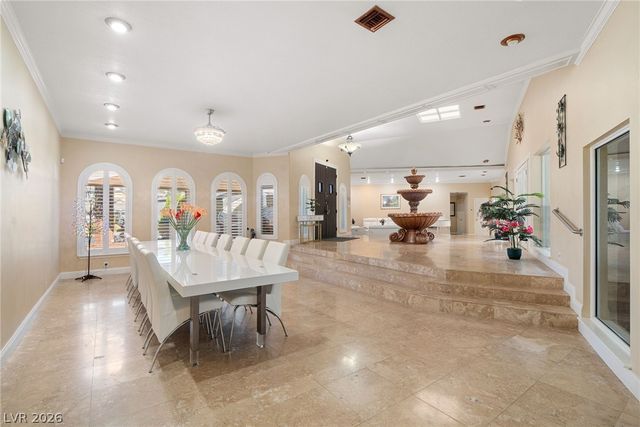 2525 Driftwood Drive, Las Vegas, NV 89107