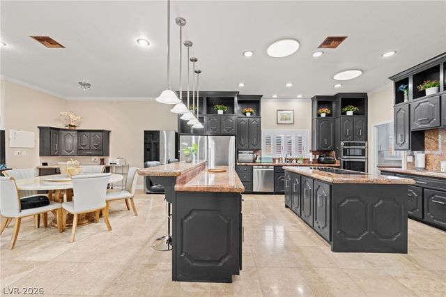 2525 Driftwood Drive, Las Vegas, NV 89107