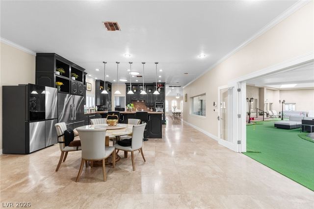 2525 Driftwood Drive, Las Vegas, NV 89107