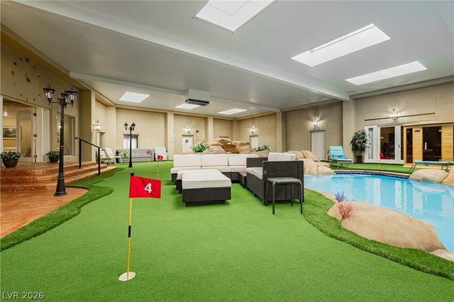 2525 Driftwood Drive, Las Vegas, NV 89107