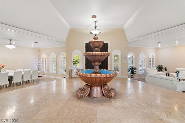 2525 Driftwood Drive, Las Vegas, NV 89107