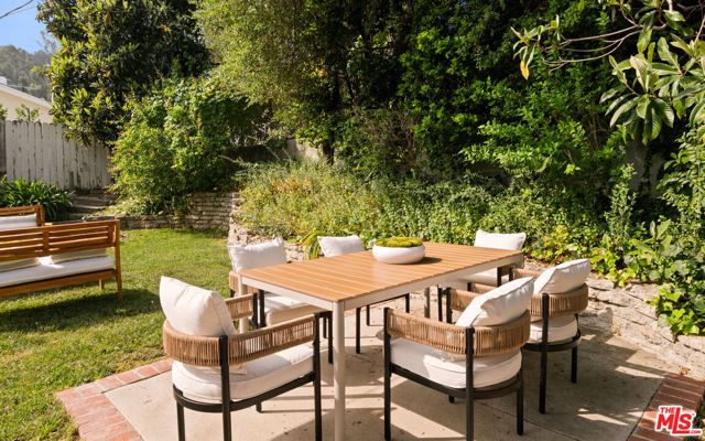 12166 Laurel Terrace Drive, Studio City (los Angeles), CA 91604