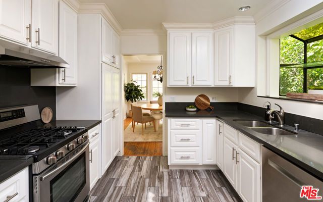 12166 Laurel Terrace Drive, Studio City (los Angeles), CA 91604