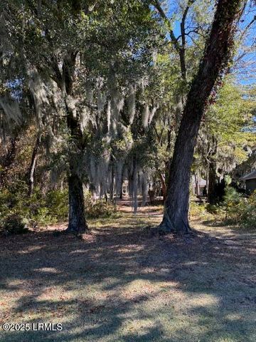 312 Westbrook Road, St. Helena Island, SC 29920