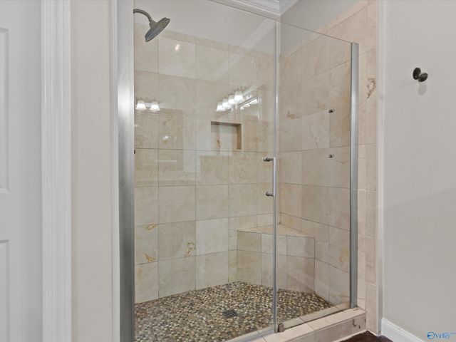 2717 Whistler Lane, Owens Cross Roads, AL 35763