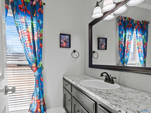 2717 Whistler Lane, Owens Cross Roads, AL 35763