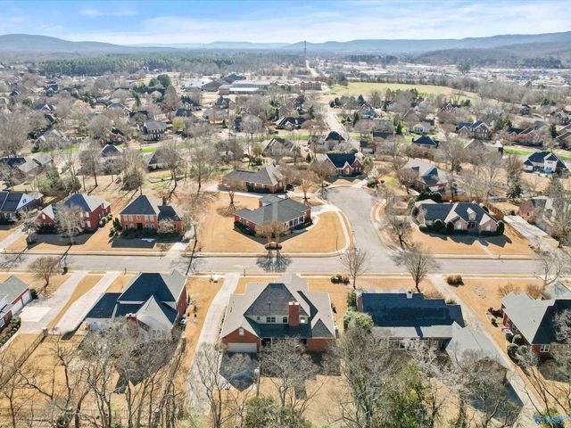 2717 Whistler Lane, Owens Cross Roads, AL 35763