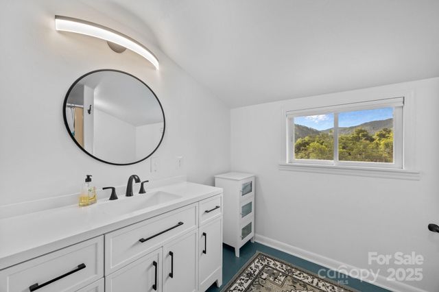 133 Lawson Street, Hot Springs, NC 28743