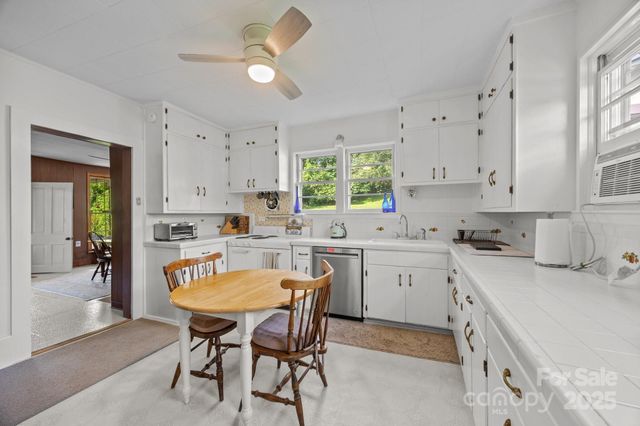 133 Lawson Street, Hot Springs, NC 28743