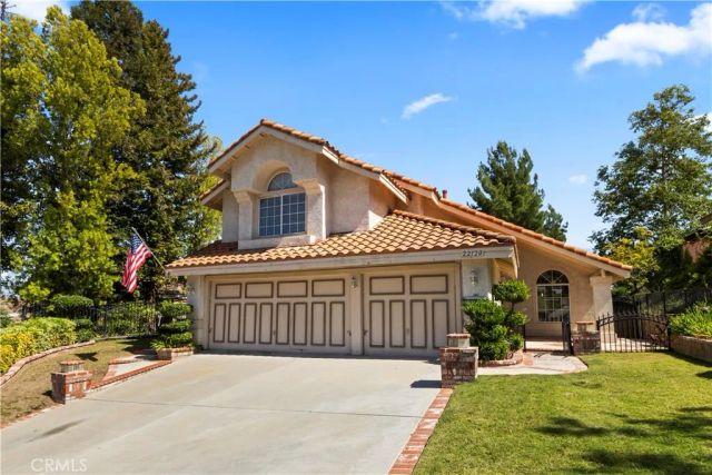 22120 Grovepark, Saugus, CA 91350