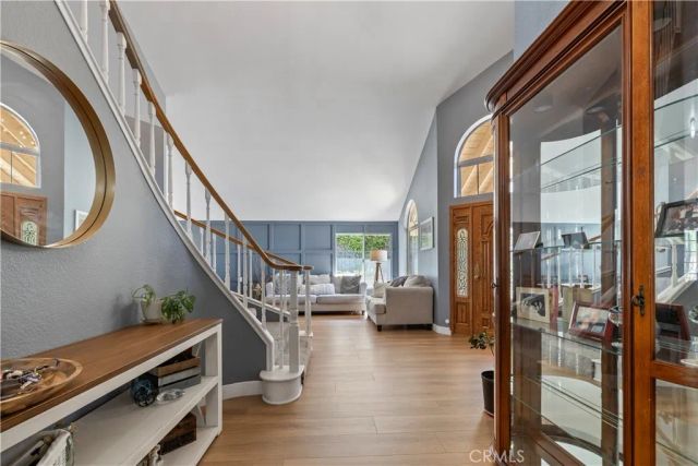 22120 Grovepark, Saugus, CA 91350