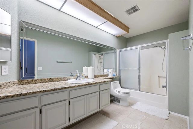 22120 Grovepark, Saugus, CA 91350