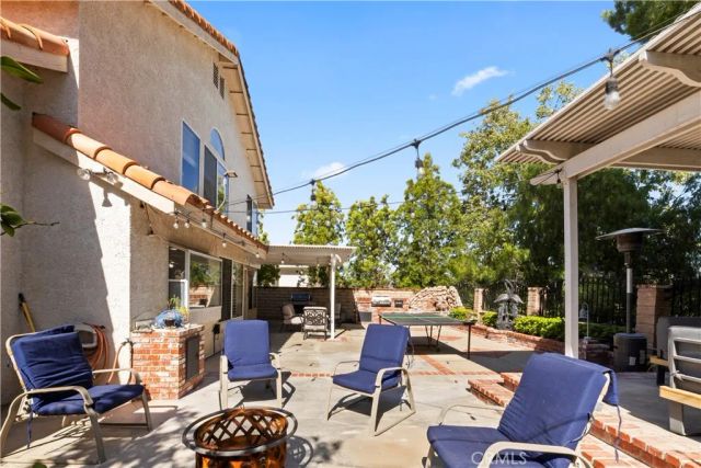 22120 Grovepark, Saugus, CA 91350