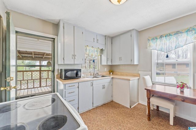 405 BLACKMON CIRCLE, Adamsville, AL 35005