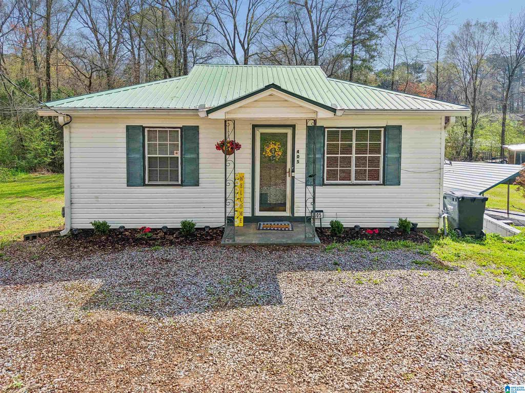 405 BLACKMON CIRCLE, Adamsville, AL 35005