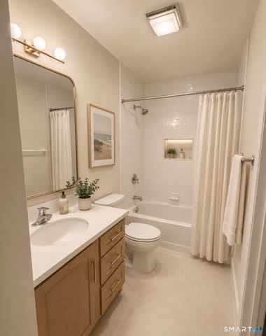 68 Foxbridge Village, Branford, CT 06405