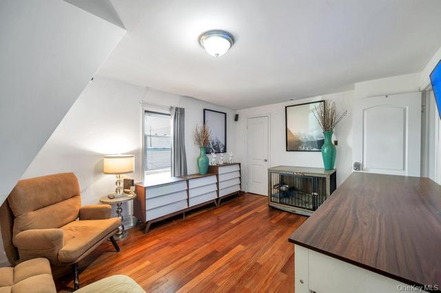 573 Miller Avenue, Freeport, NY 11520