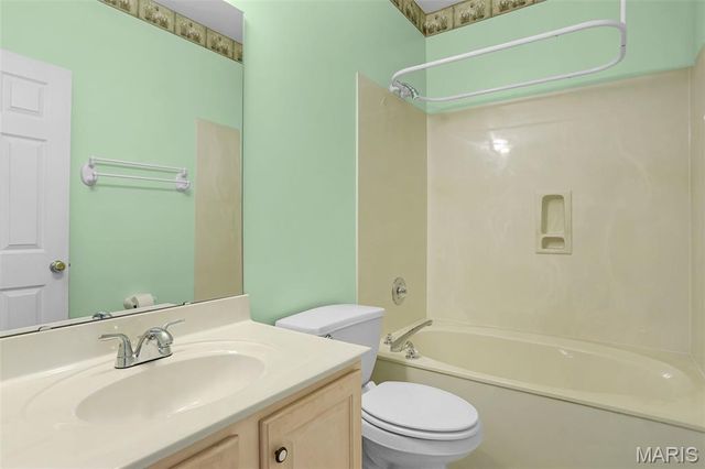 1104 Boars Head Court, Lake St Louis, MO 63367