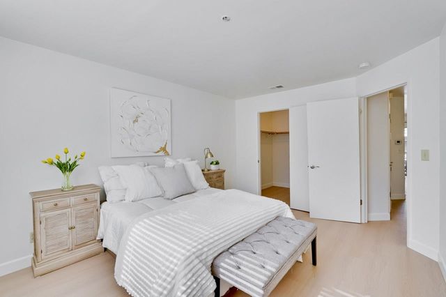 2709 2709 Oak Rd G, Walnut Creek, CA 94597