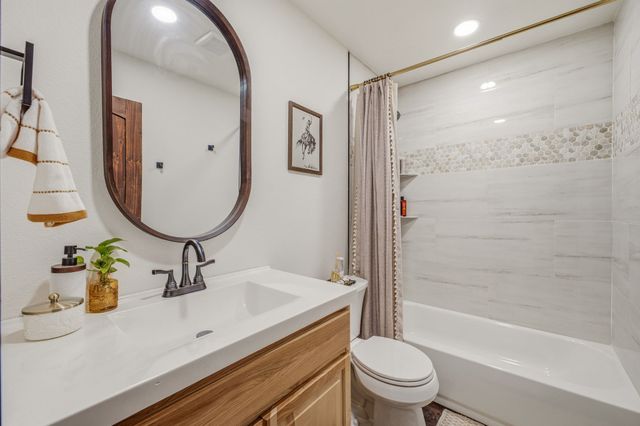 7414 Boswell Court, Lipan, TX 76462
