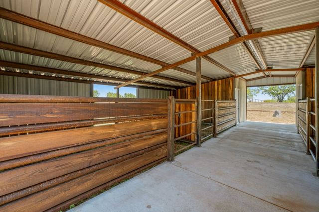 7414 Boswell Court, Lipan, TX 76462
