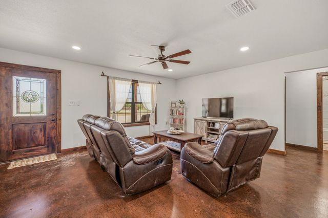 7414 Boswell Court, Lipan, TX 76462