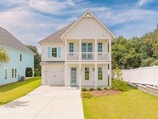 19905 Charlie Claude Drive, Panama City Beach, FL 32413