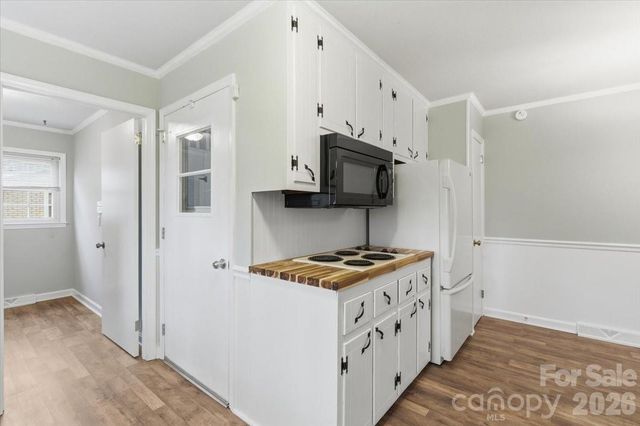 747 Gibson Drive NW, Concord, NC 28025