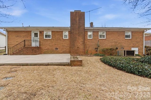 747 Gibson Drive NW, Concord, NC 28025