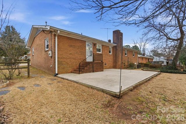 747 Gibson Drive NW, Concord, NC 28025