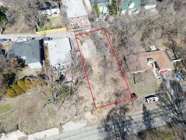 8724 Oak Avenue, Gary, IN 46403