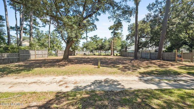 950 Hankinsville Road, Southport, NC 28461