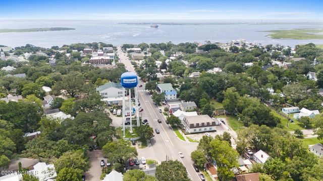 950 Hankinsville Road, Southport, NC 28461