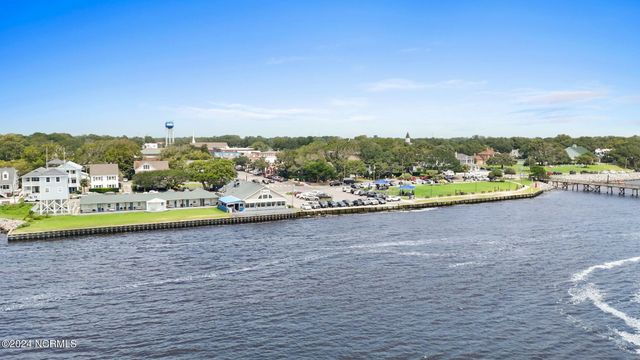 950 Hankinsville Road, Southport, NC 28461