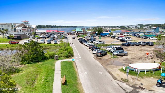 950 Hankinsville Road, Southport, NC 28461