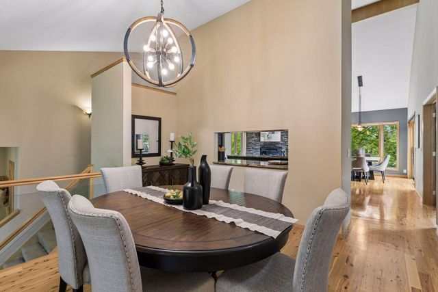 7966 Island Road, Eden Prairie, MN 55347