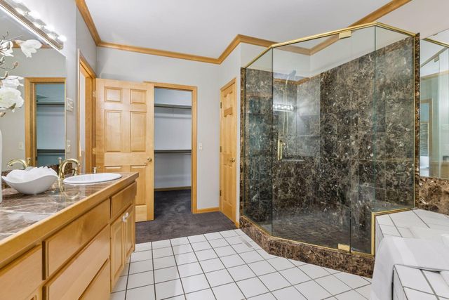 7966 Island Road, Eden Prairie, MN 55347