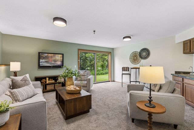 7966 Island Road, Eden Prairie, MN 55347