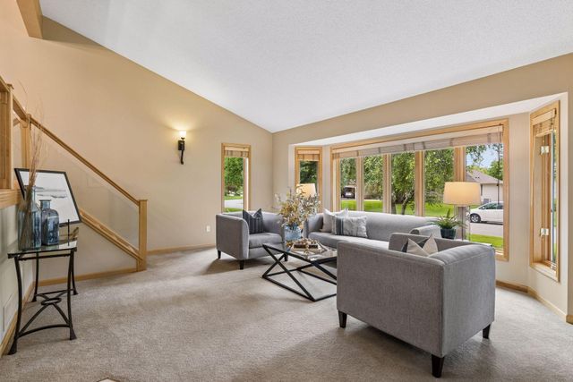 7966 Island Road, Eden Prairie, MN 55347