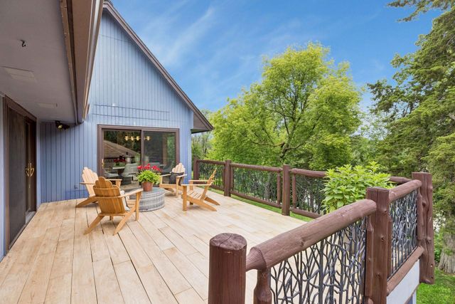 7966 Island Road, Eden Prairie, MN 55347