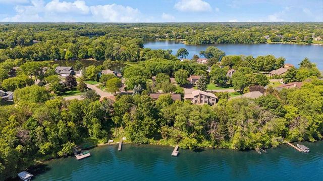 7966 Island Road, Eden Prairie, MN 55347